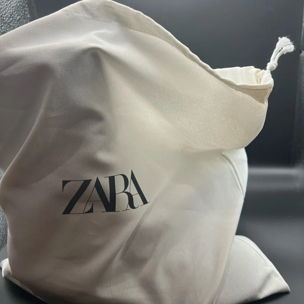 Zara Black Heeled Boots - Picture 5 of 5